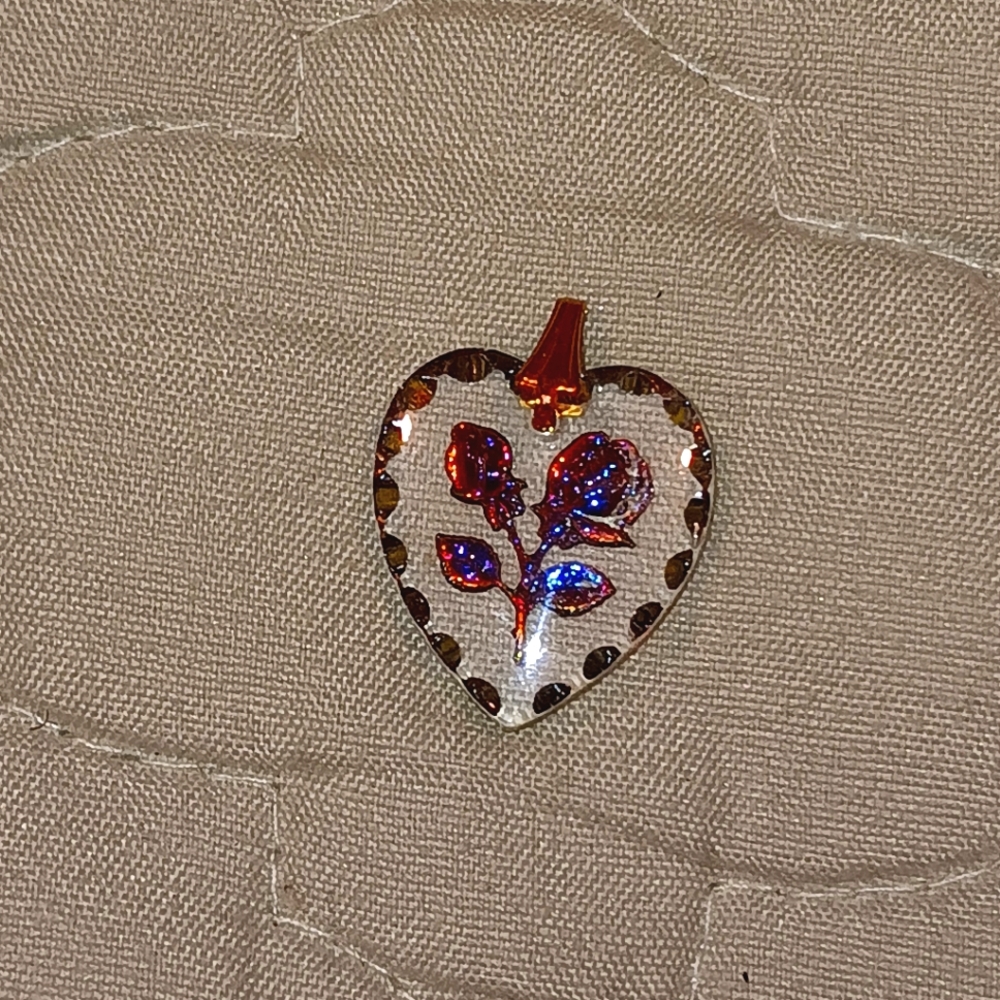 Glass rose heart pendant